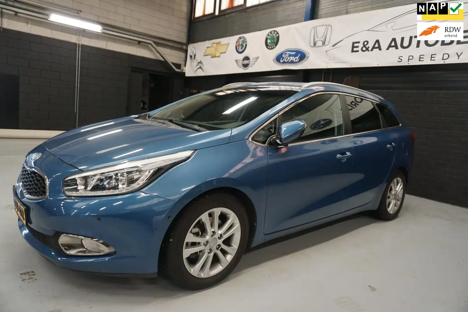 Kia Ceed SW / cee'd SW /1E EIGENAAR / NAVI / CAMERA / NAP Sportswagon 1.6 Blau - 1