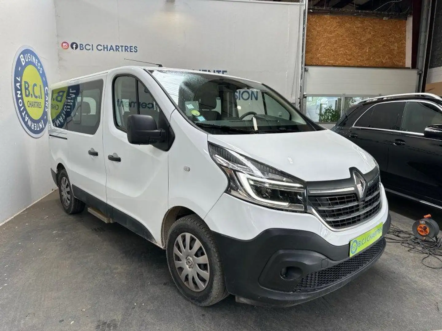 Renault Trafic III COMBI L1 2.0 DCI 145CH ENERGY S&S ZEN 8 PLACES Blanc - 2