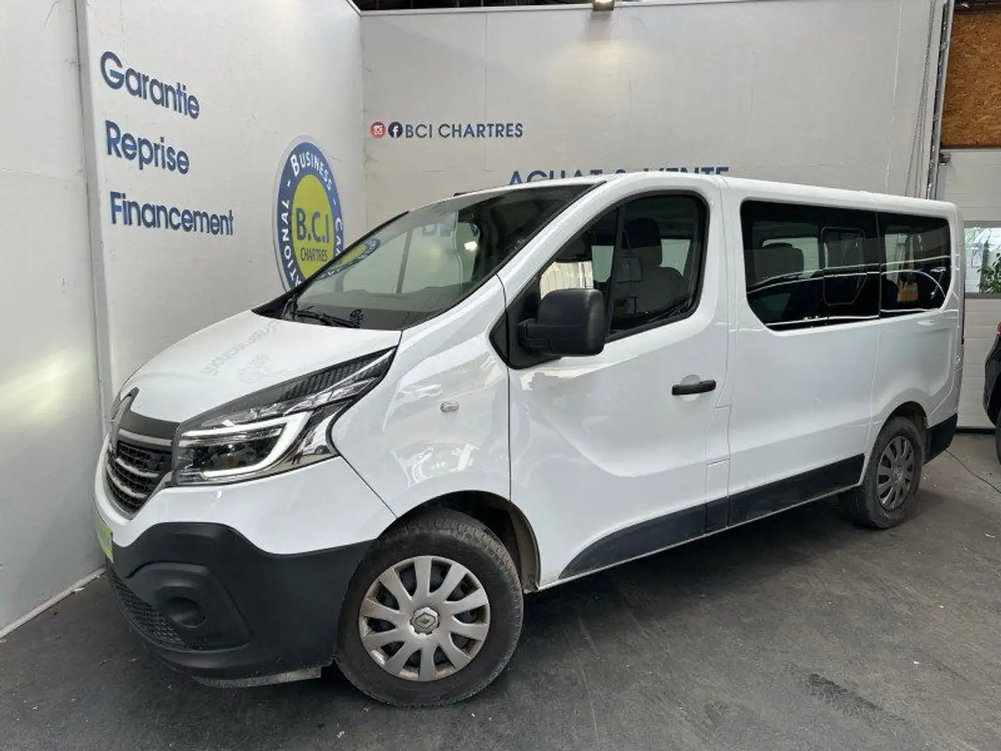 Renault Trafic III COMBI L1 2.0 DCI 145CH ENERGY S&S ZEN 8 PLACES Blanc - 1