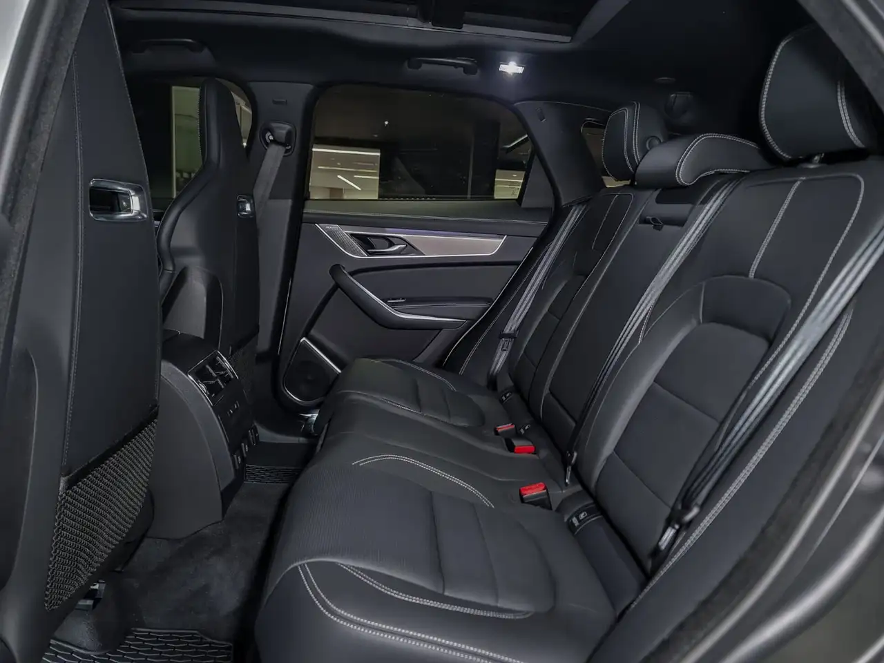 Jaguar F-Pace fotografie Jaguar F-Pace