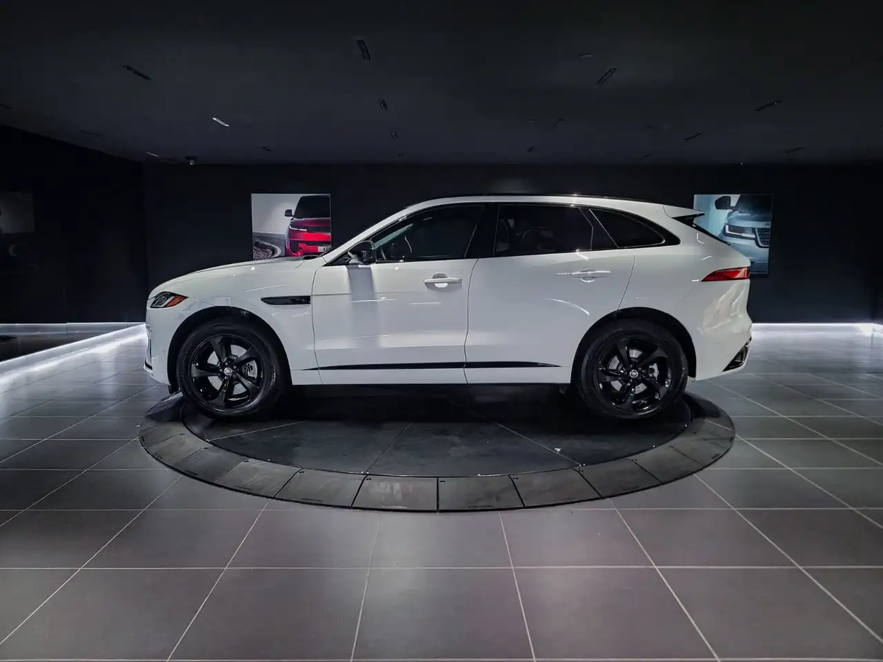 Jaguar F-Pace fotografie Jaguar F-Pace