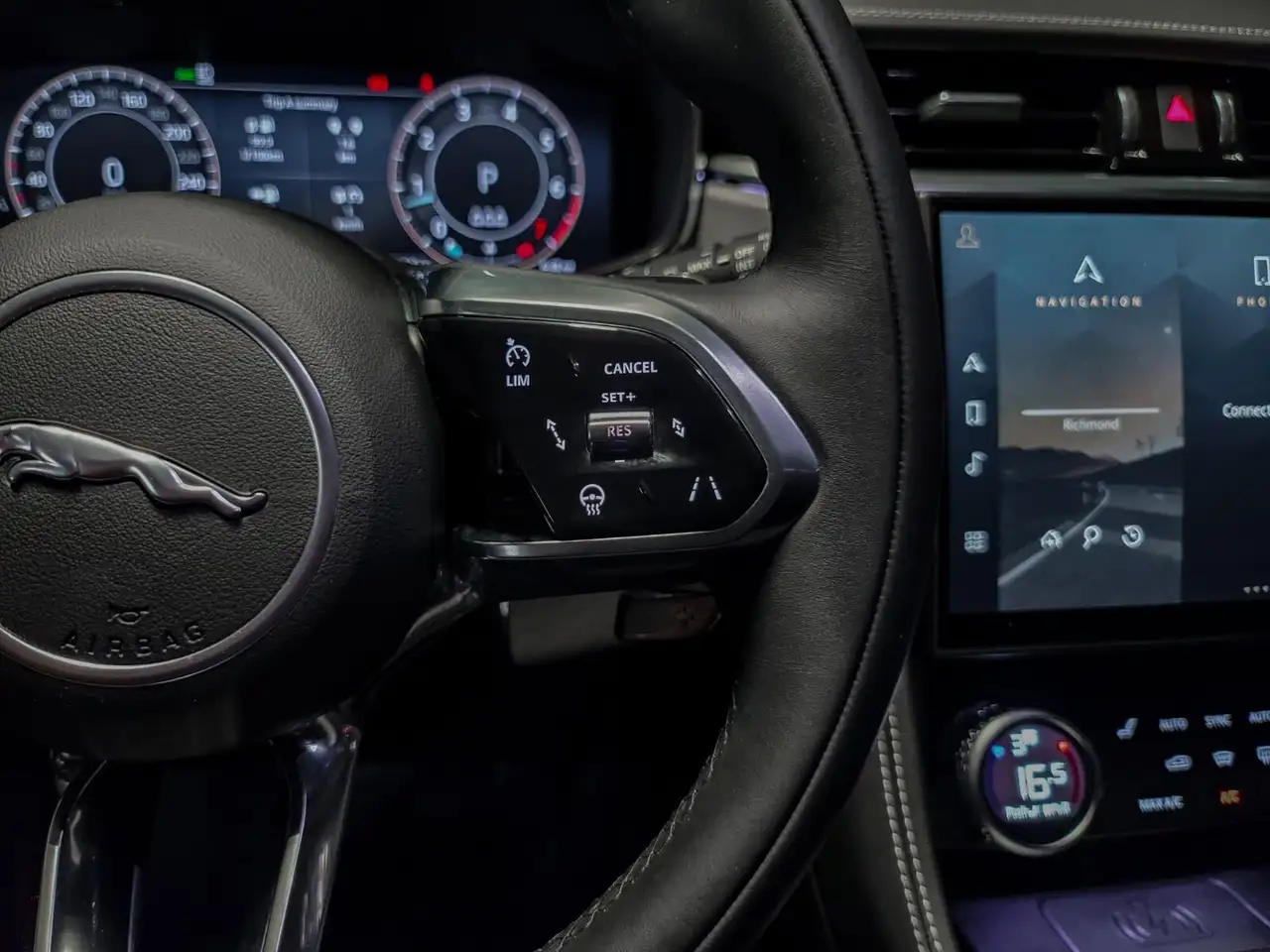 Jaguar F-Pace fotografie Jaguar F-Pace