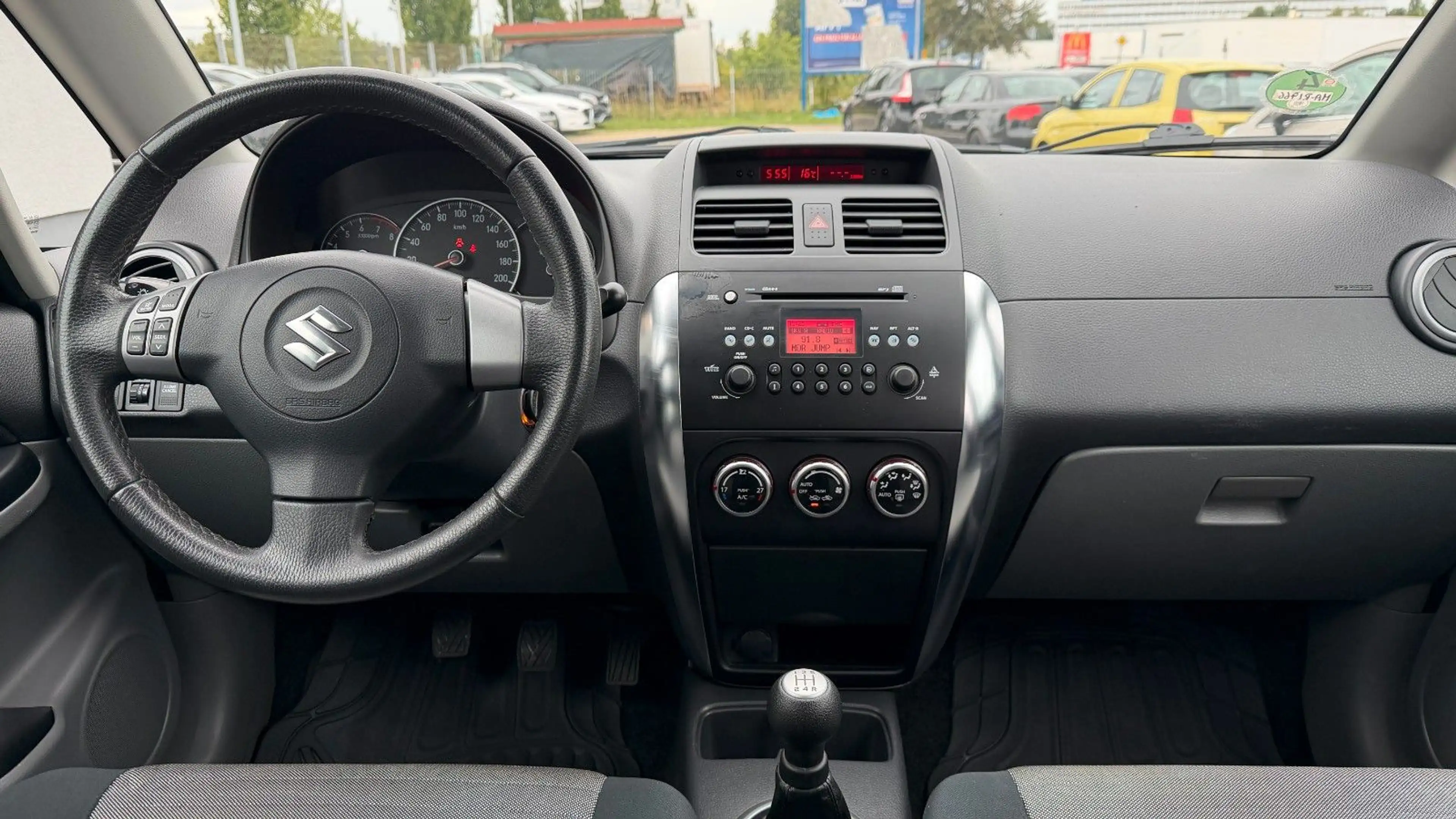 Suzuki SX4 Club Allrad Klima Navi Sitzheizung PDC — photo 10