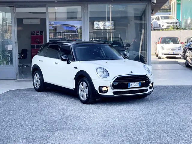MINI Cooper Clubman 1.5 Benzina 136CV E6 Neo Automatica - 2017