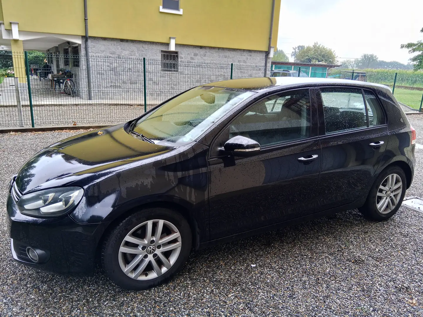 Volkswagen Golf Golf VI 2008 5p 2.0 tdi Highline 140cv Nero - 2