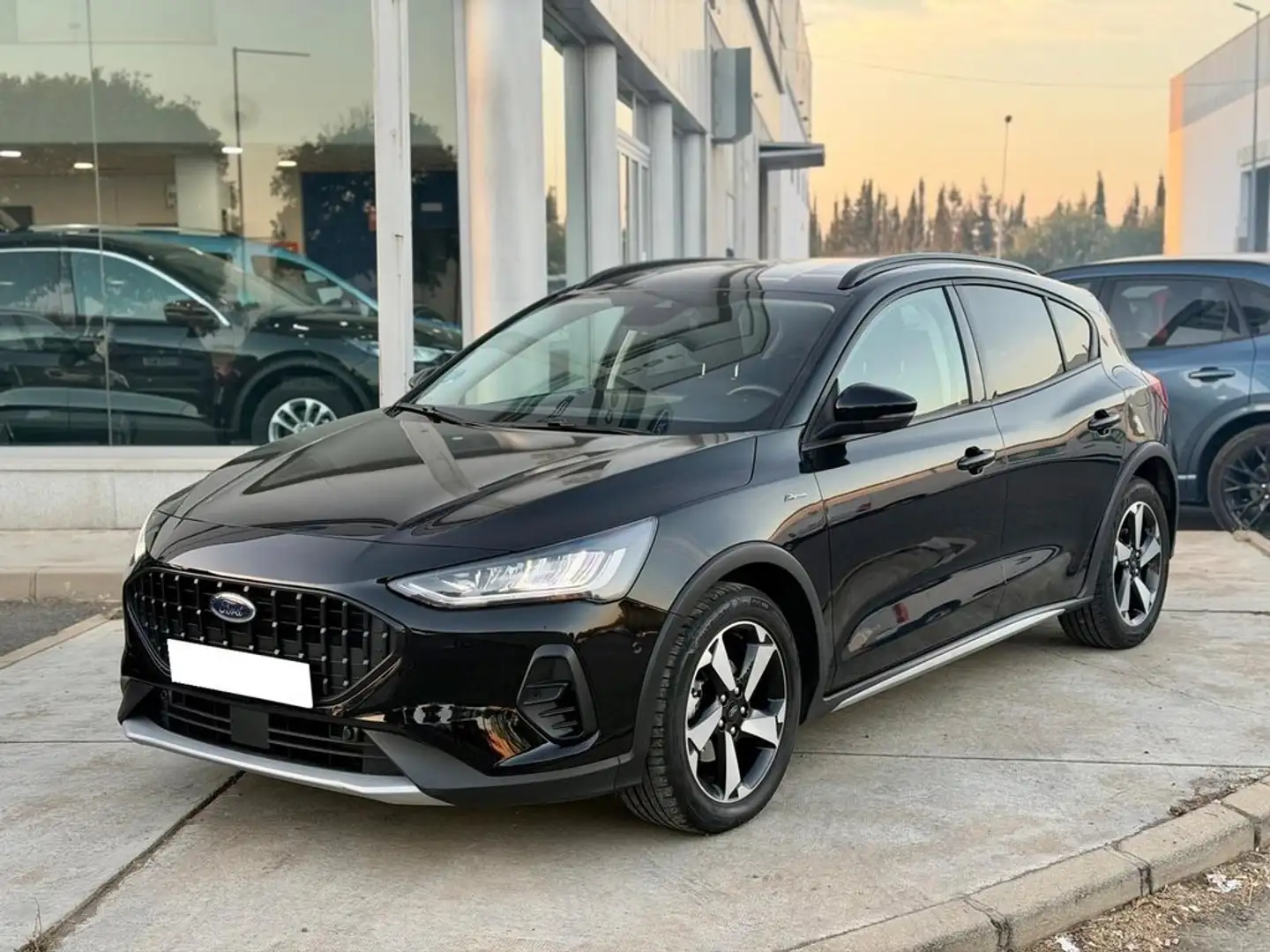 Ford Focus 1.0 Ecoboost MHEV 155cv  Auto Active X Negro - 1