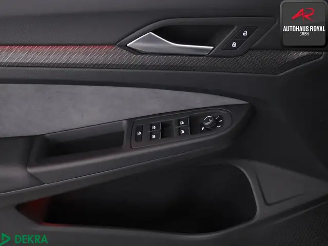 Volkswagen Golf view 14