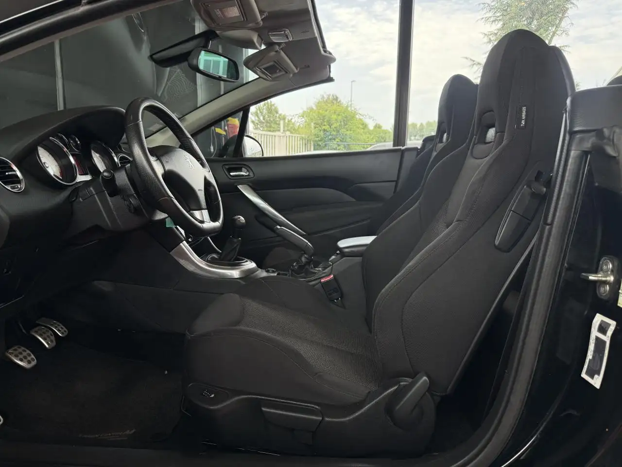 Peugeot 308 308 Coupé-Cabriolet — photo 14