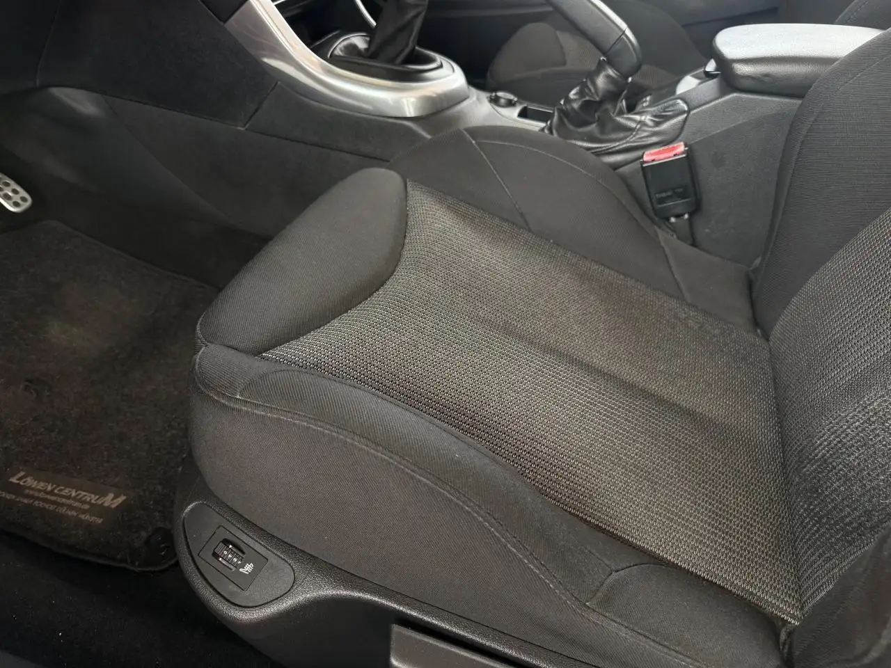 Peugeot 308 308 Coupé-Cabriolet — photo 15