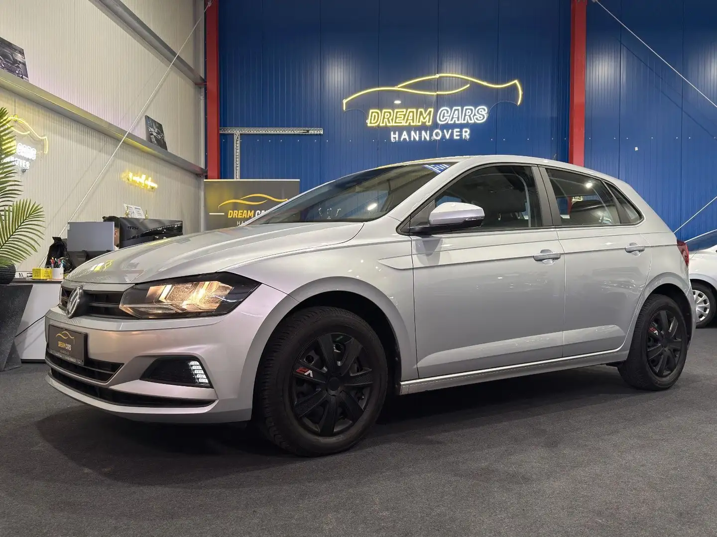 Volkswagen Polo VI Trendline*TEMPOMAT*BLUETOOTH*START/STOPP Argento - 1