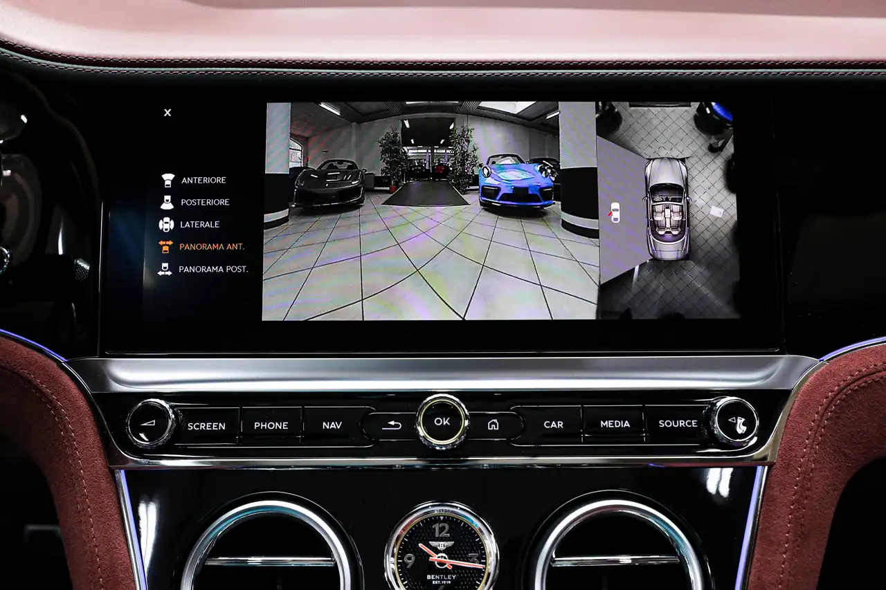 Bentley Continental GTC 2023 — фото 15