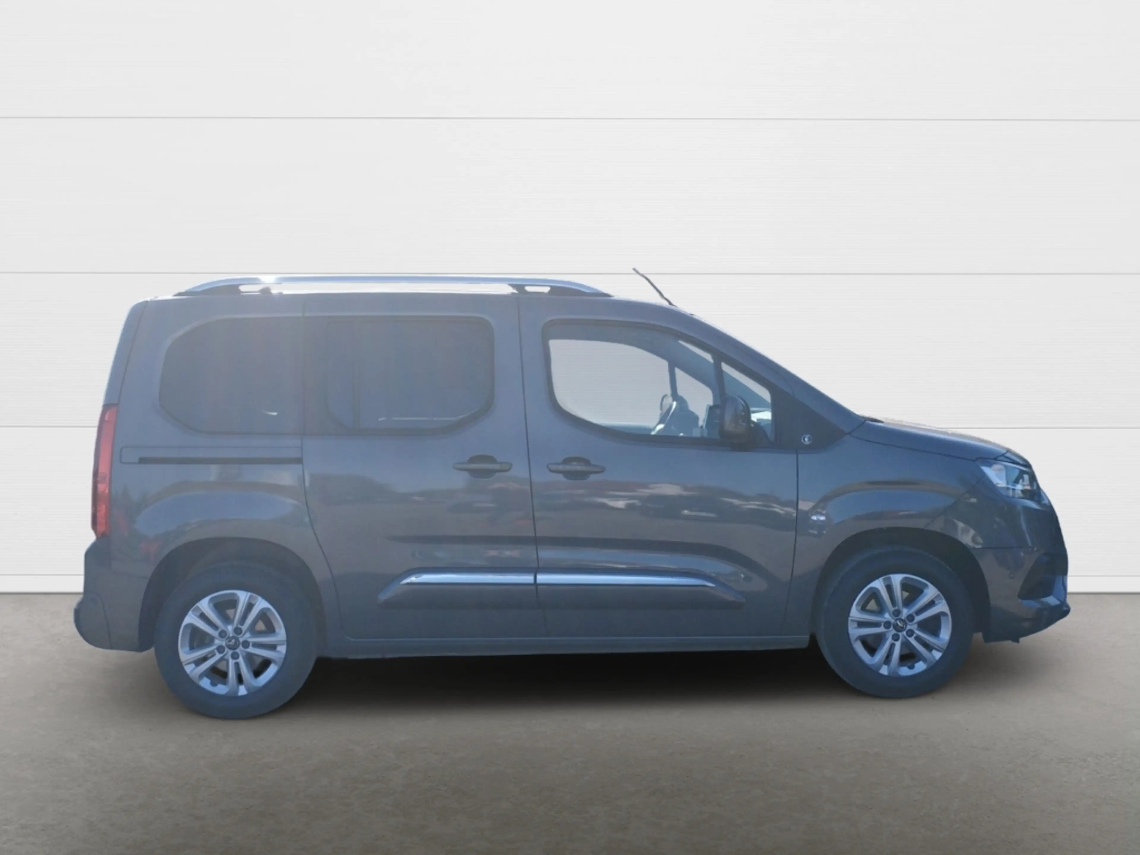 Toyota Proace City Verso Team Deutschland VERSO L1 5-TÜRIG, 1,2-L-TUR — photo 7