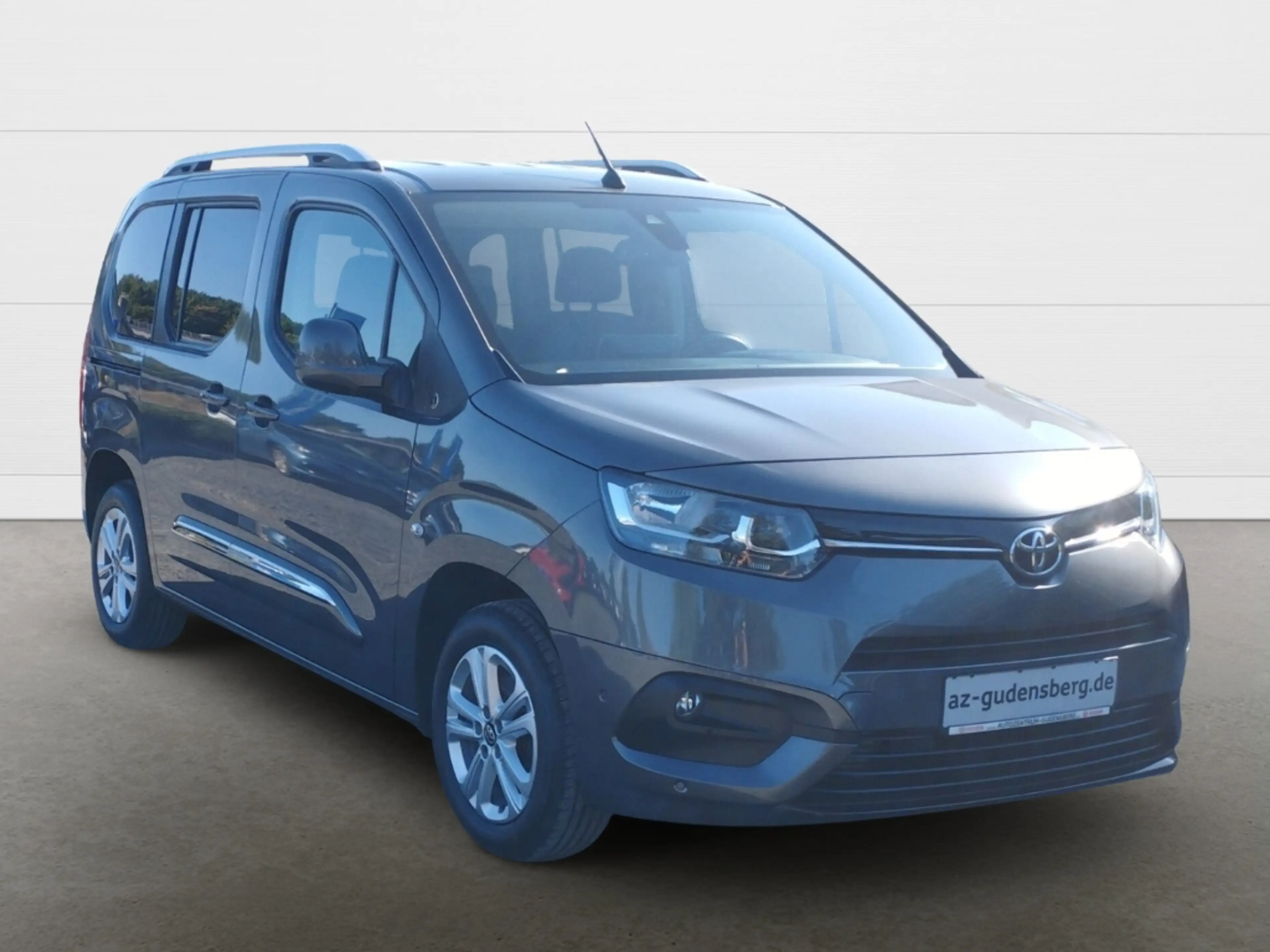 Toyota Proace City Verso Team Deutschland VERSO L1 5-TÜRIG, 1,2-L-TUR — photo 8