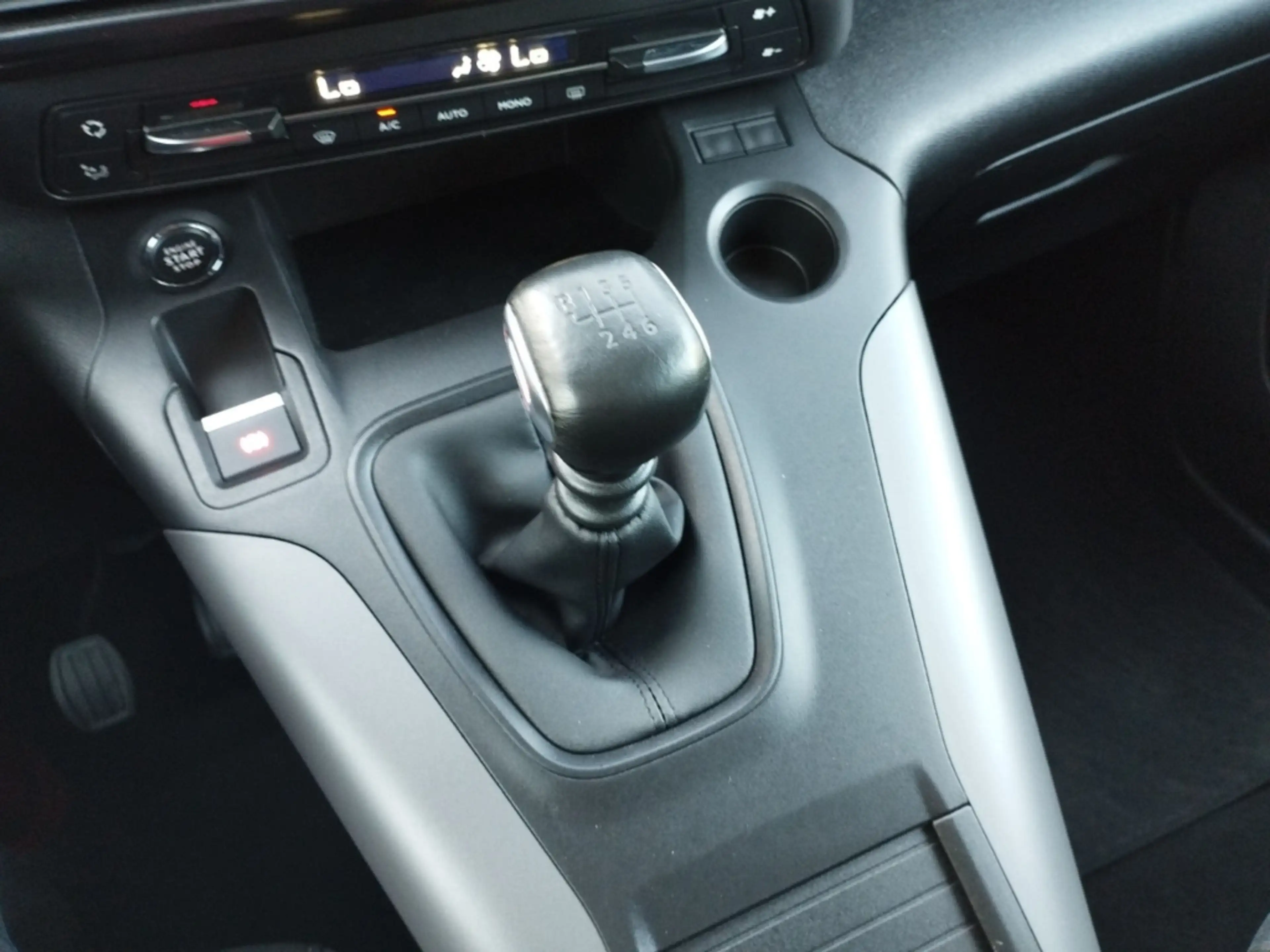 Toyota Proace City Verso Team Deutschland VERSO L1 5-TÜRIG, 1,2-L-TUR — photo 14
