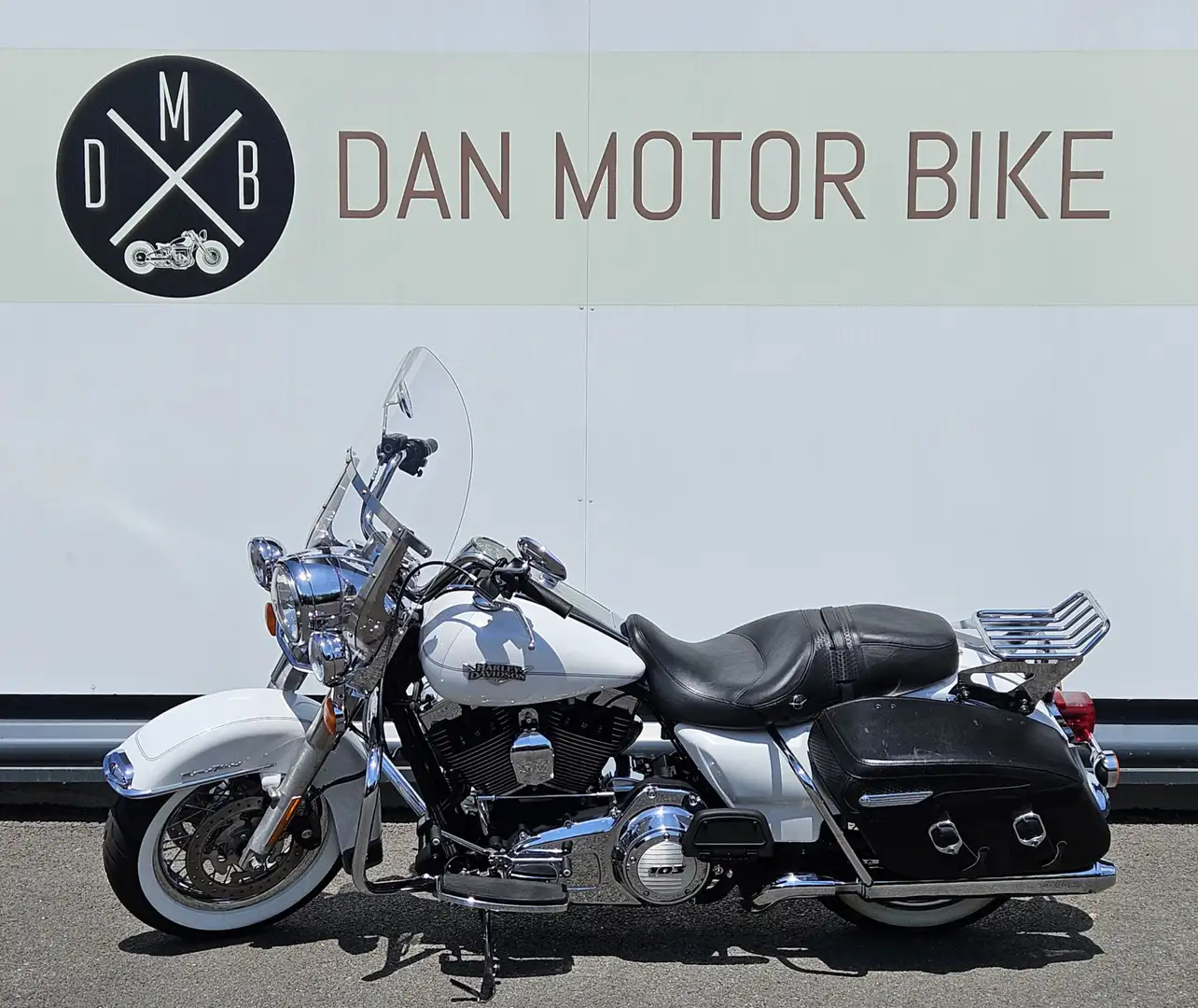 Harley-Davidson Road King Alb - 1