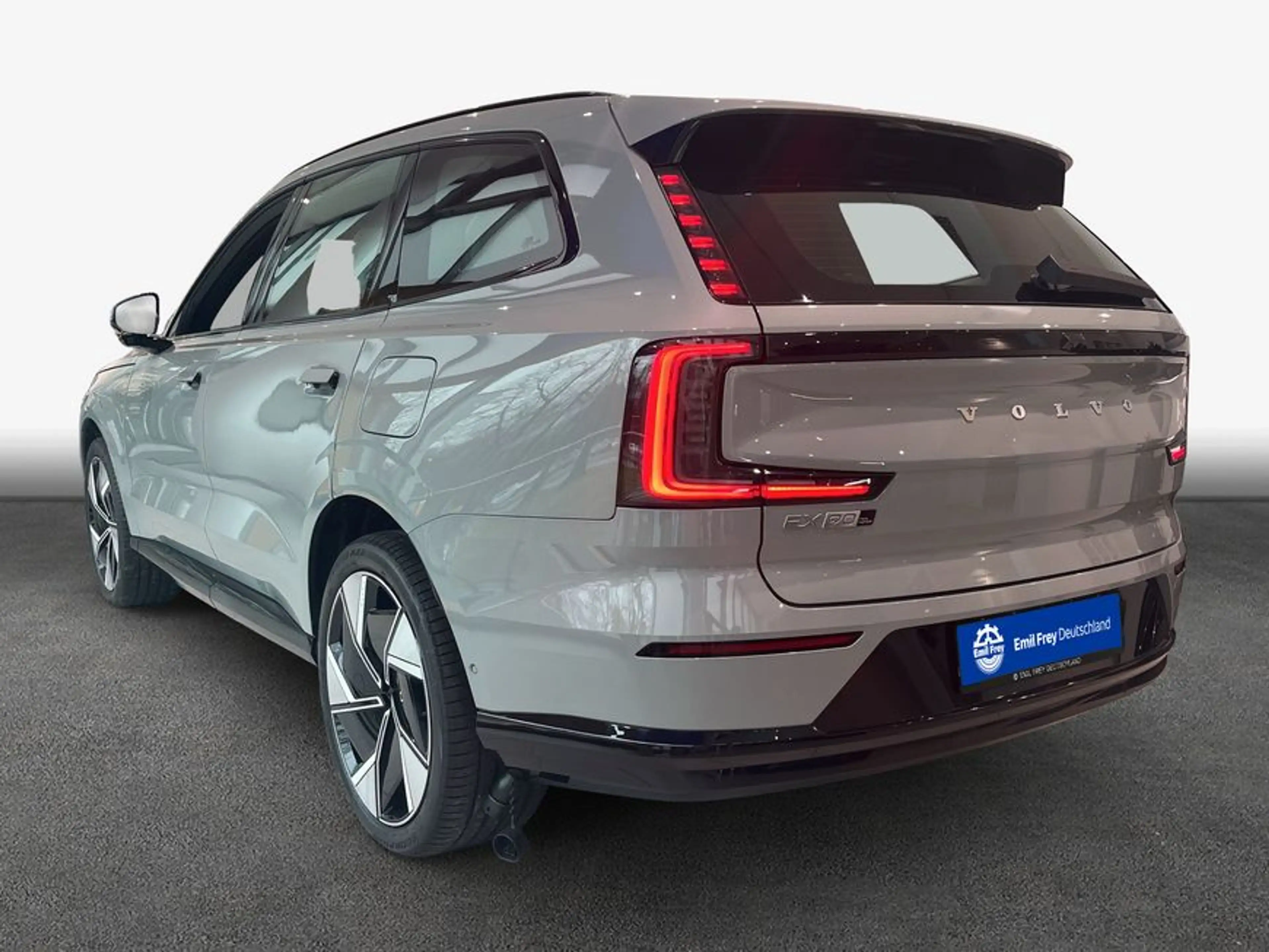 Volvo EX90 Twin Motor AWD Ultra (7-Sitzer) — photo 2
