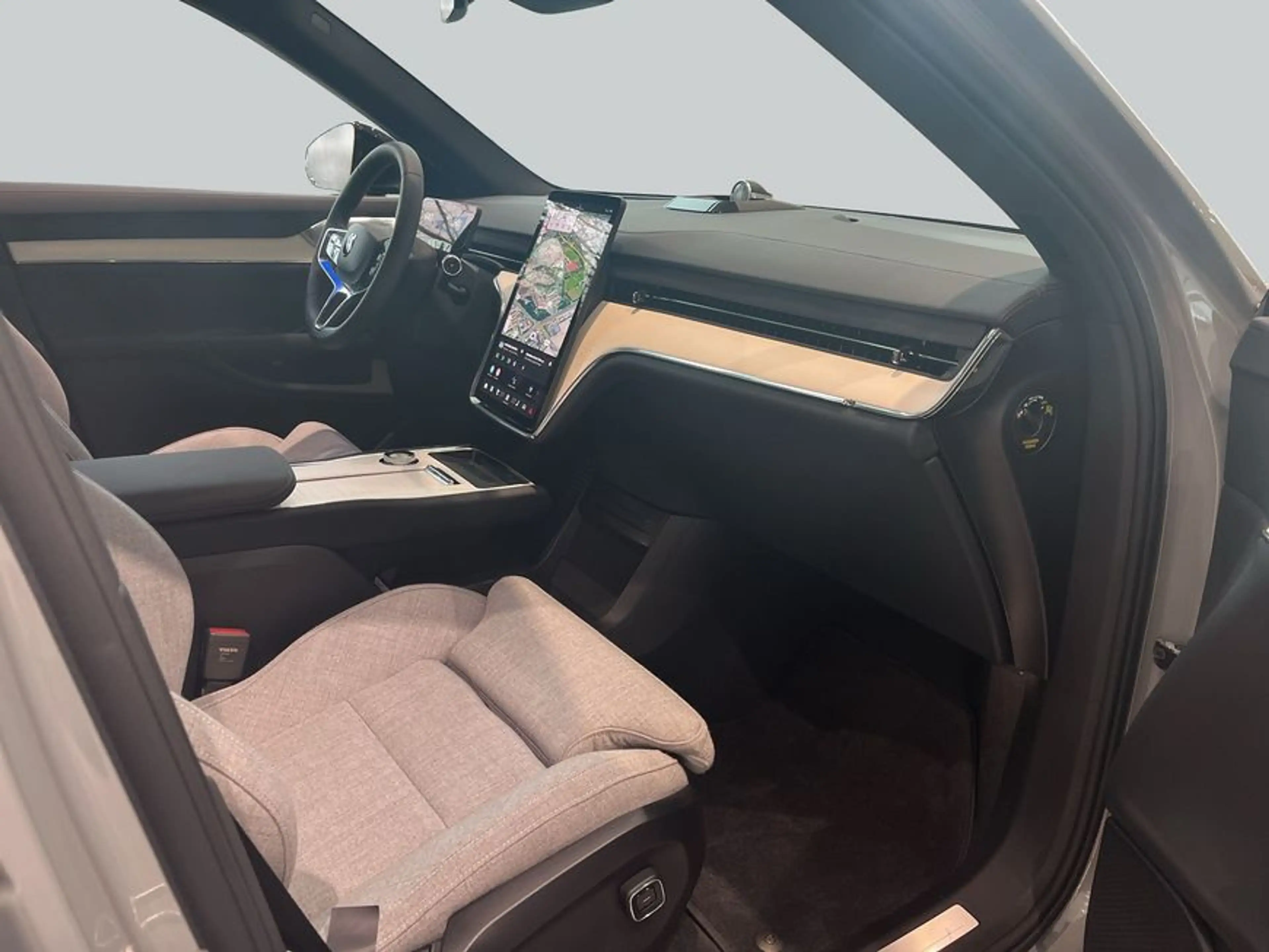 Volvo EX90 Twin Motor AWD Ultra (7-Sitzer) — photo 13
