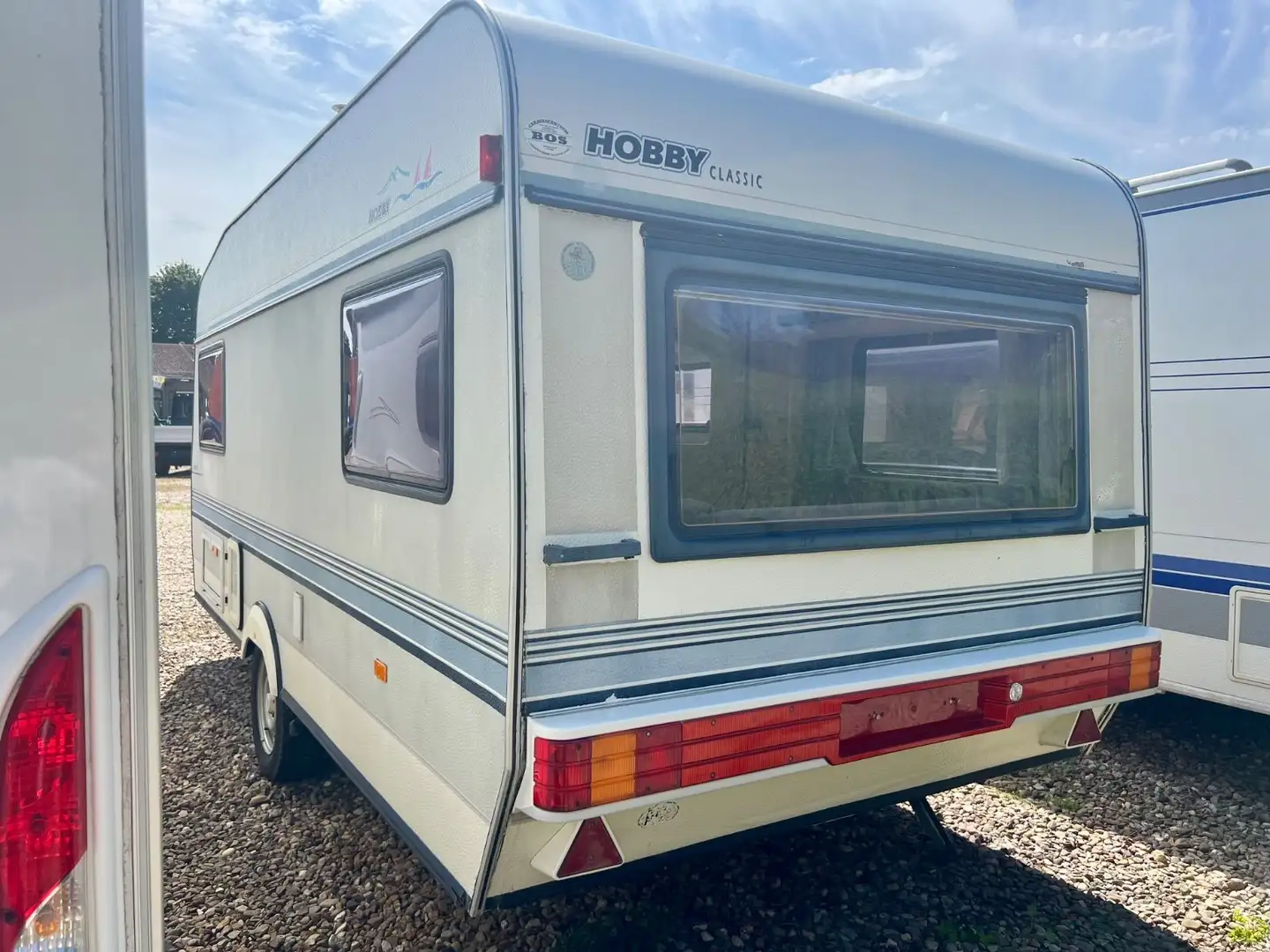 Hobby 495 UB / Festbett Weiß - 2