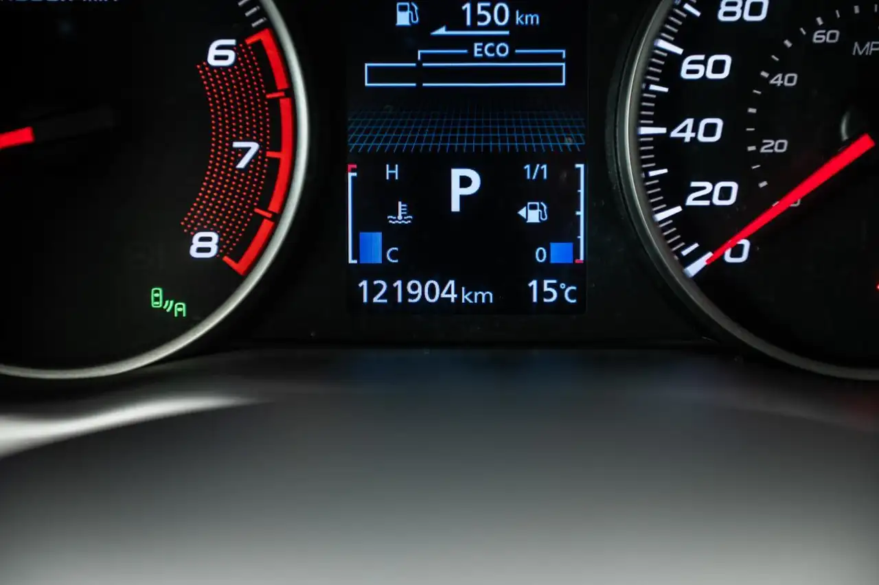 Mitsubishi Eclipse Cross снимка Mitsubishi Eclipse Cross