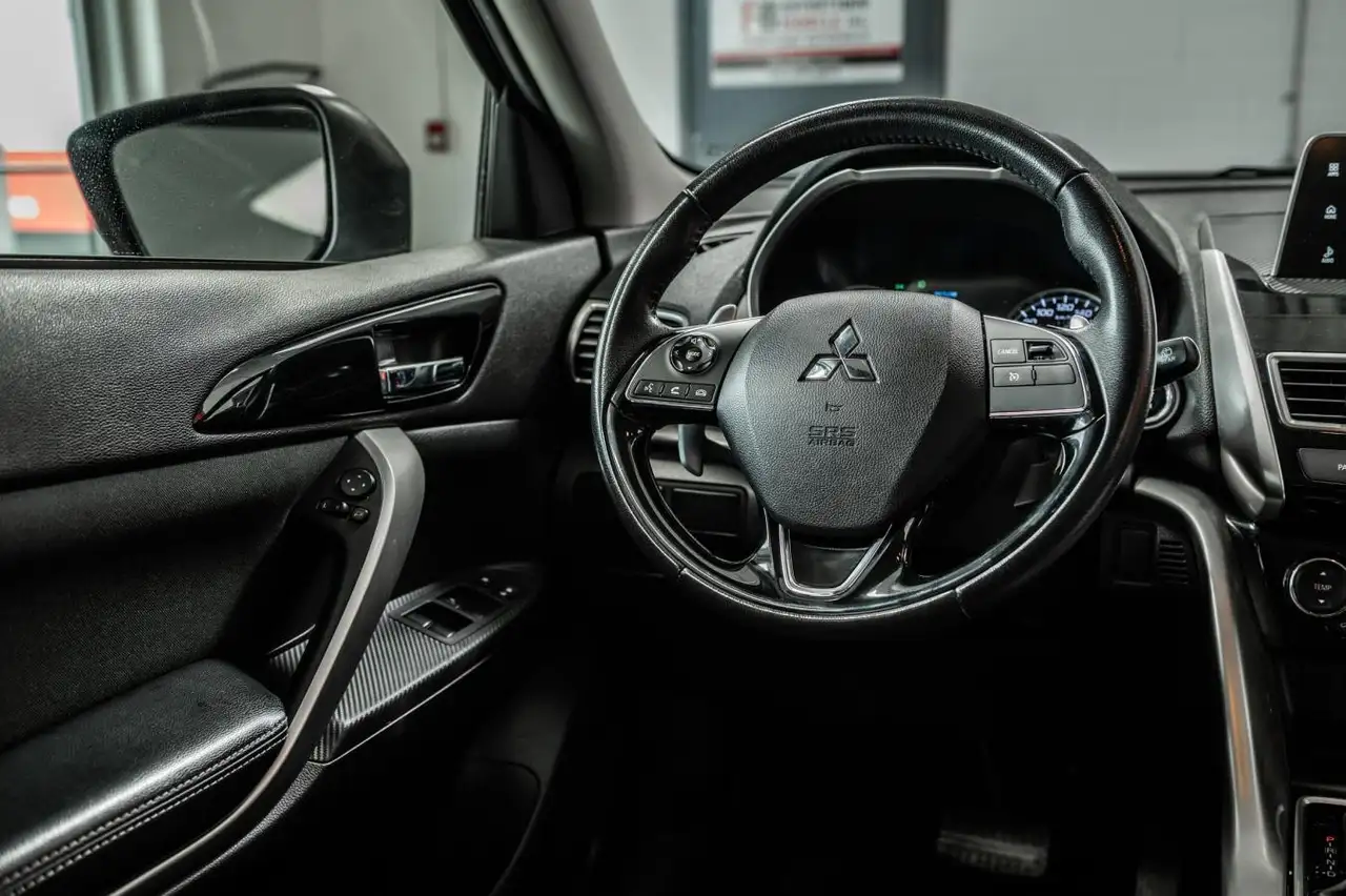 Mitsubishi Eclipse Cross снимка Mitsubishi Eclipse Cross