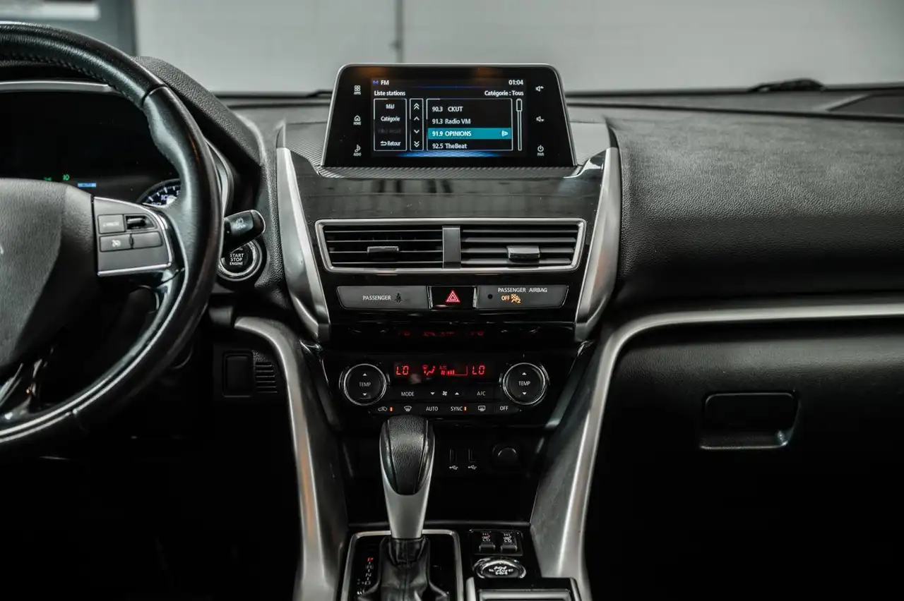 Mitsubishi Eclipse Cross снимка Mitsubishi Eclipse Cross