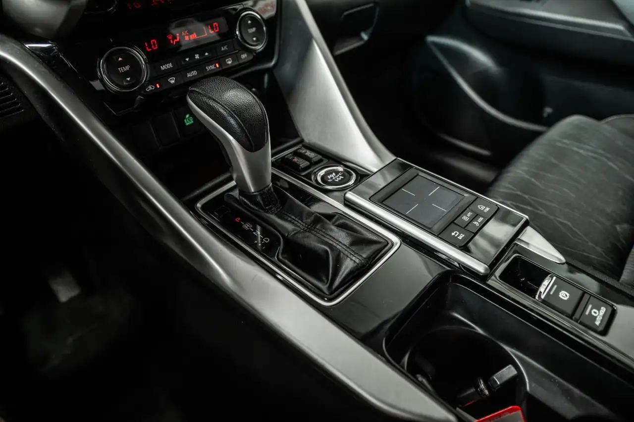 Mitsubishi Eclipse Cross снимка Mitsubishi Eclipse Cross