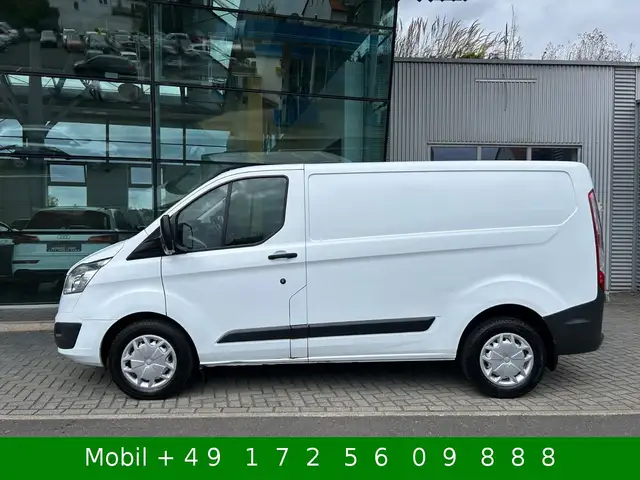 Ford Transit Custom view 5