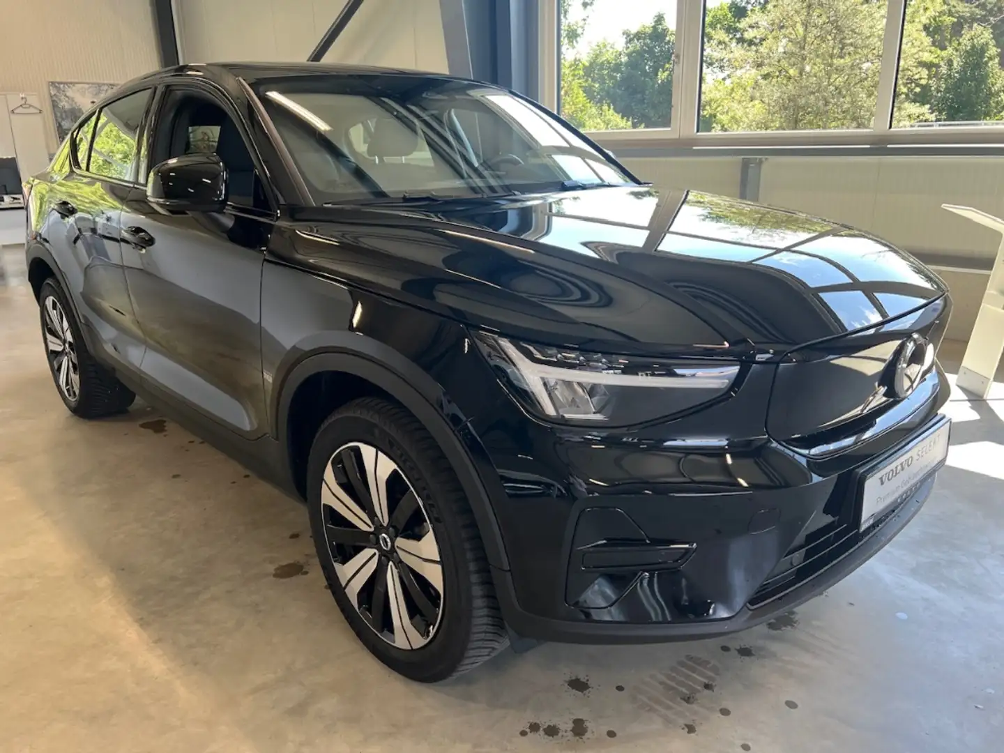 Volvo C40 Plus Recharge Pure Electric StandHZG Panorama Digi Zwart - 2
