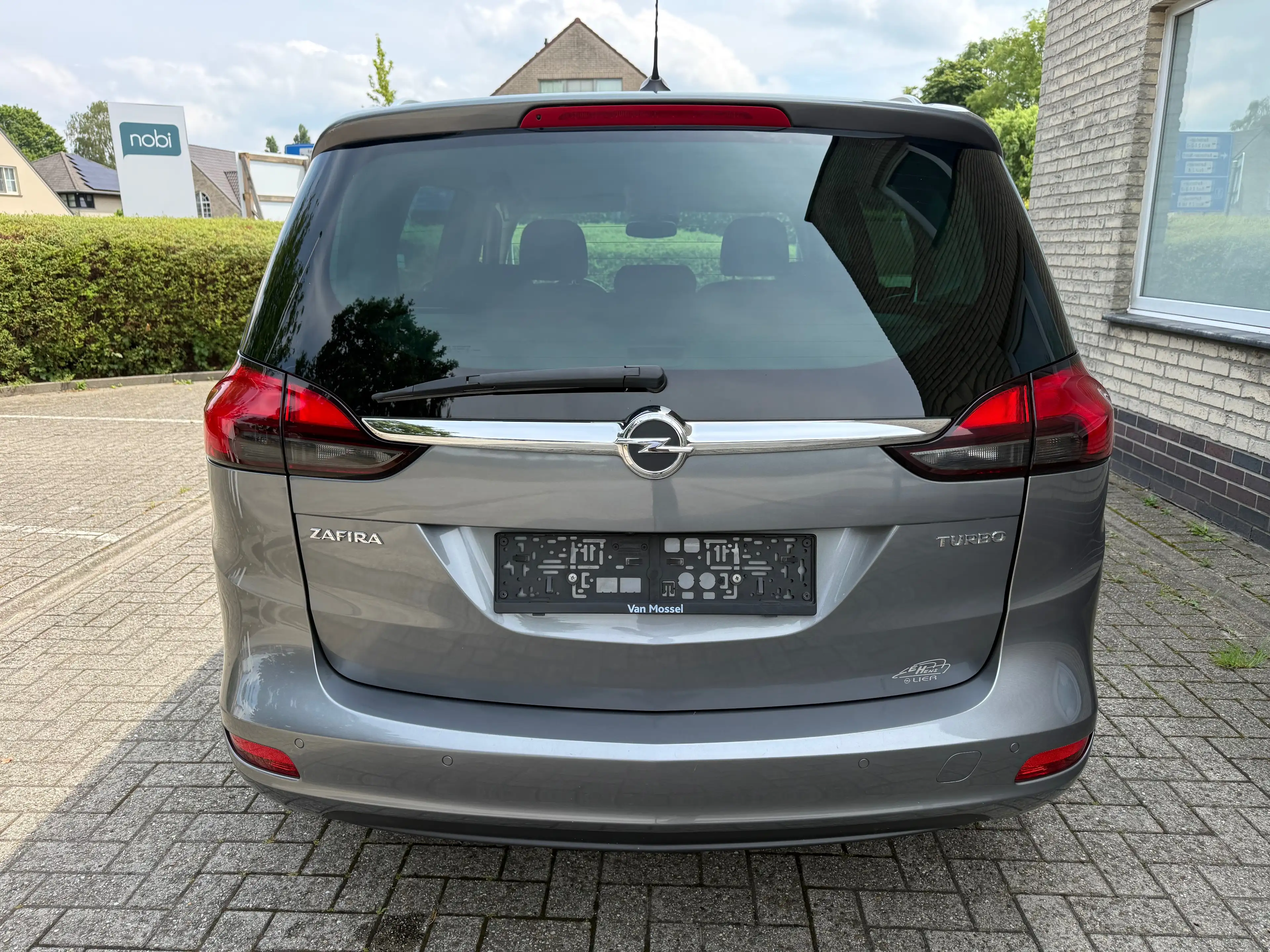 Opel Zafira Tourer Zafira 1.4 Turbo Edition — photo 6
