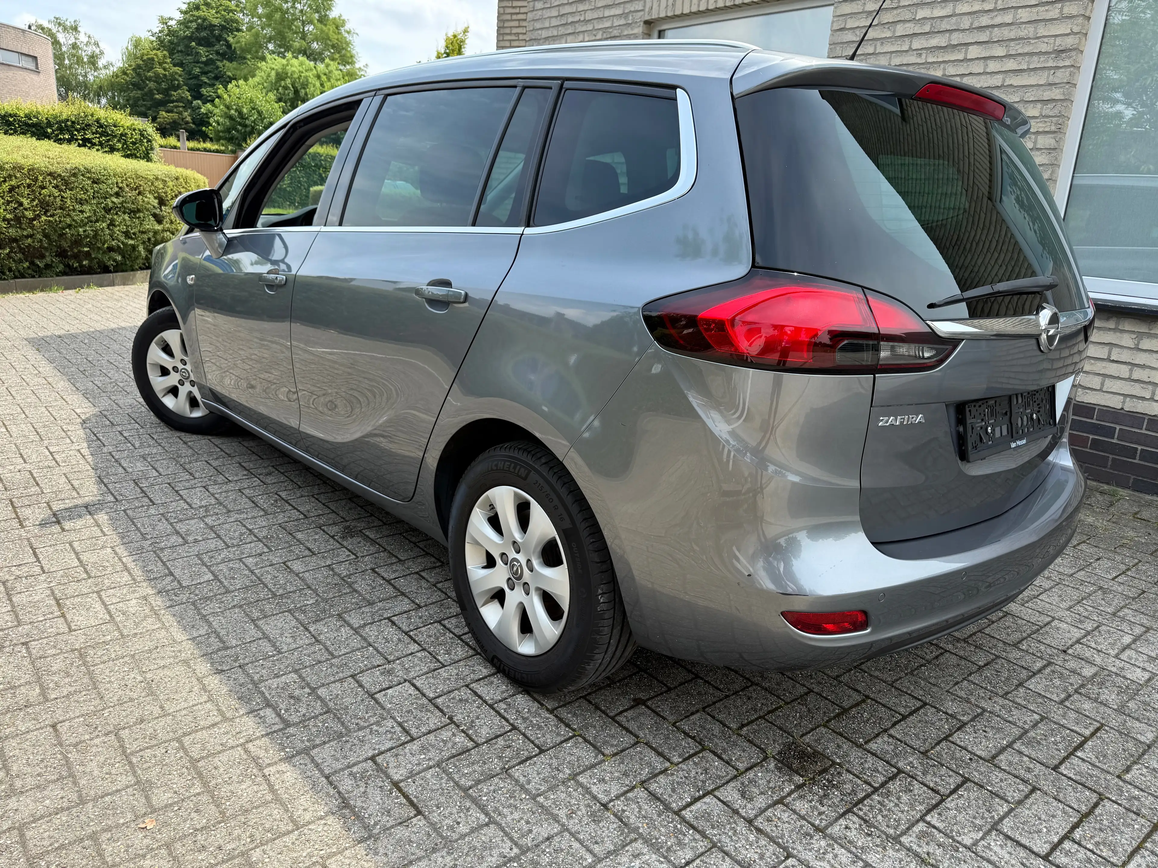 Opel Zafira Tourer Zafira 1.4 Turbo Edition — photo 5