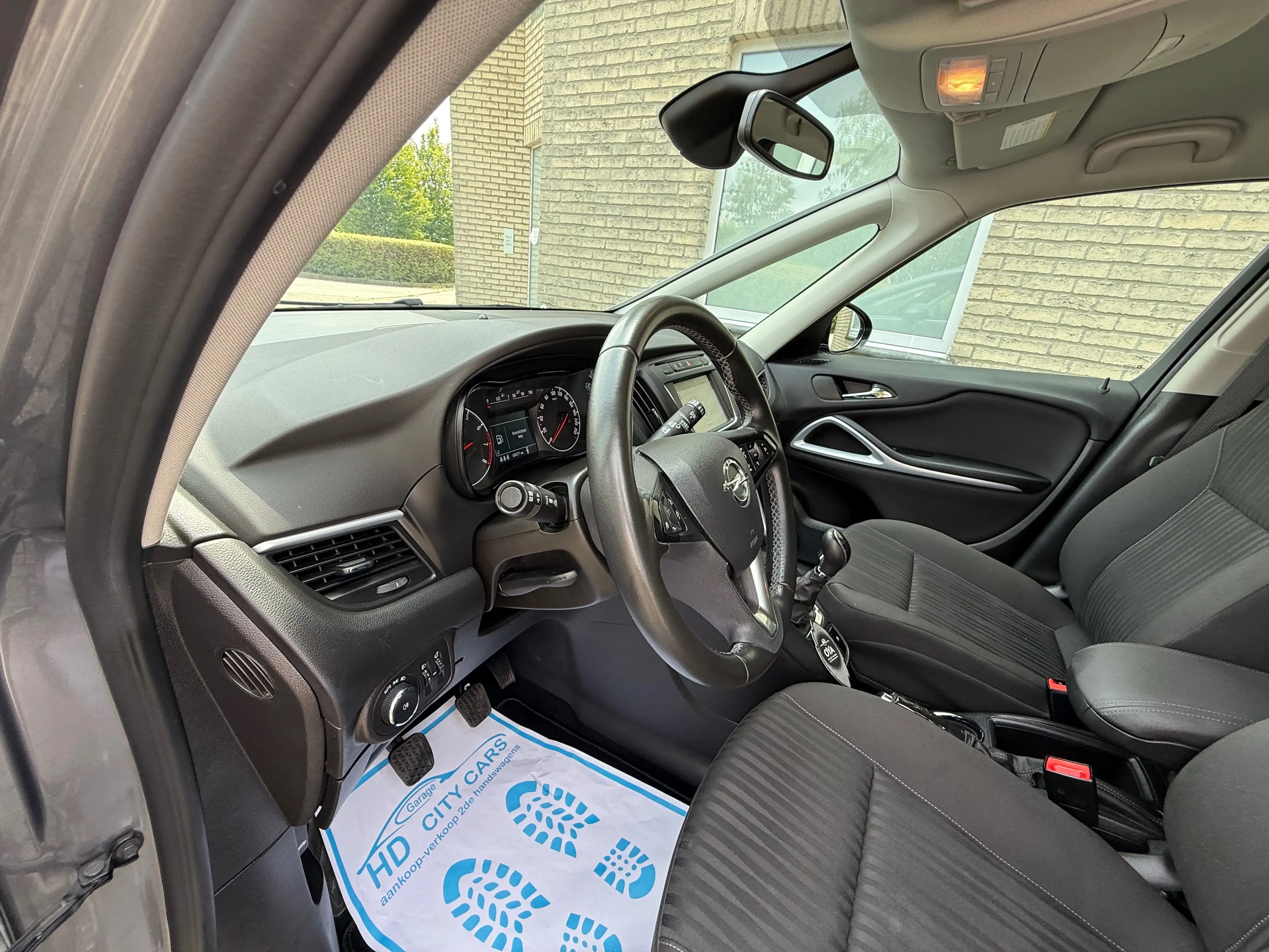 Opel Zafira Tourer Zafira 1.4 Turbo Edition — photo 8