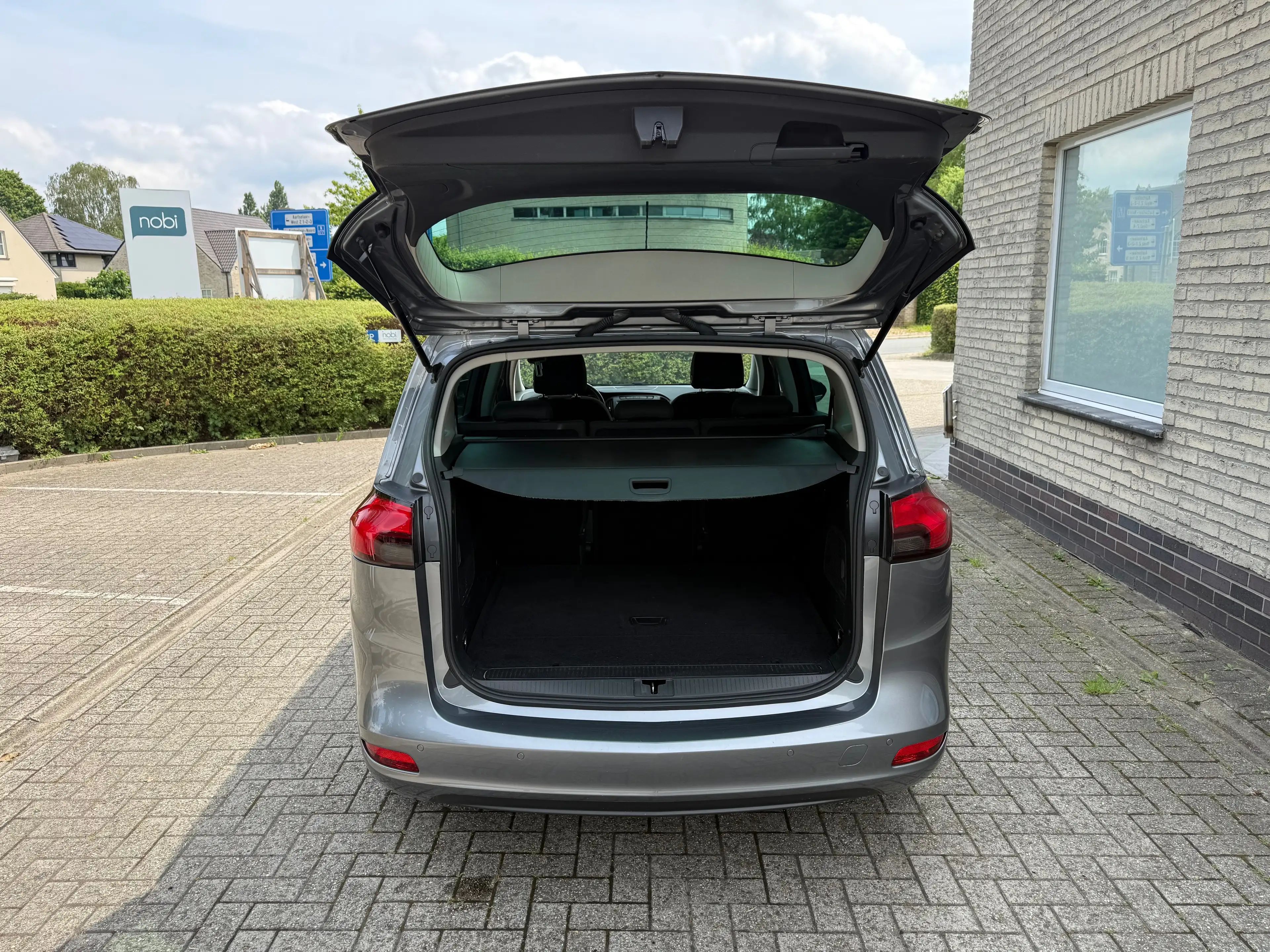 Opel Zafira Tourer Zafira 1.4 Turbo Edition — photo 7