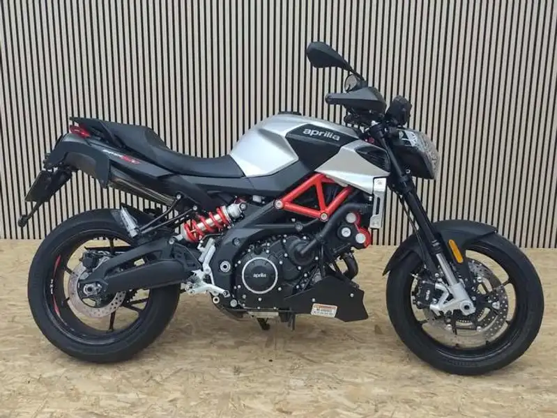 Aprilia Shiver 900 - foto 6