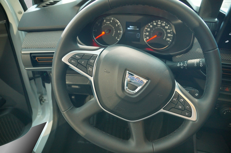 Dacia Sandero III TCe 90 Stepway Comfort Automatik,WKR — photo 12