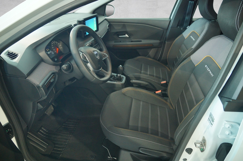 Dacia Sandero III TCe 90 Stepway Comfort Automatik,WKR — photo 9