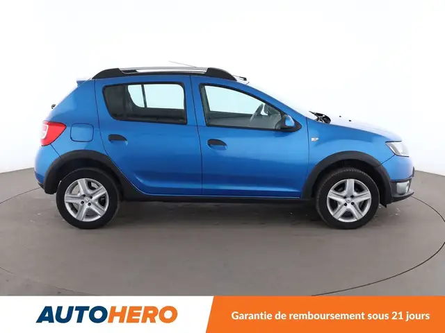 Dacia Sandero view 7