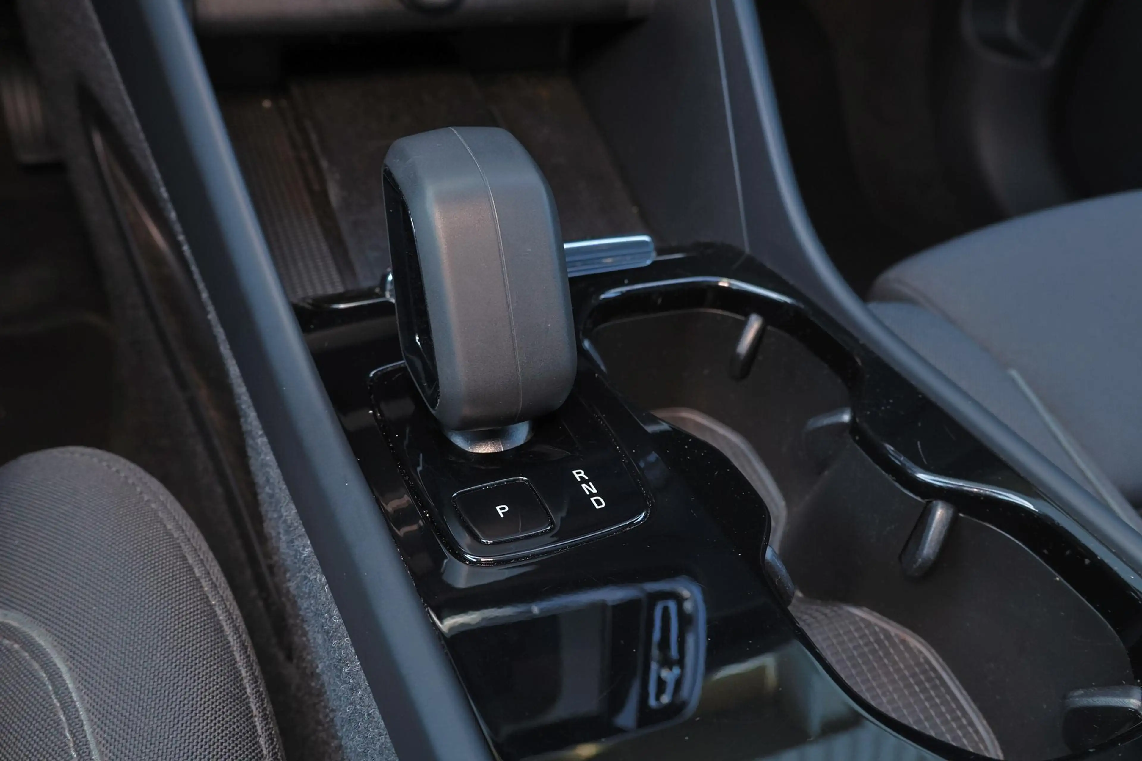 Volvo C40 Extended Range Ultimate 82 kWh - Panoramadak - Int — photo 11