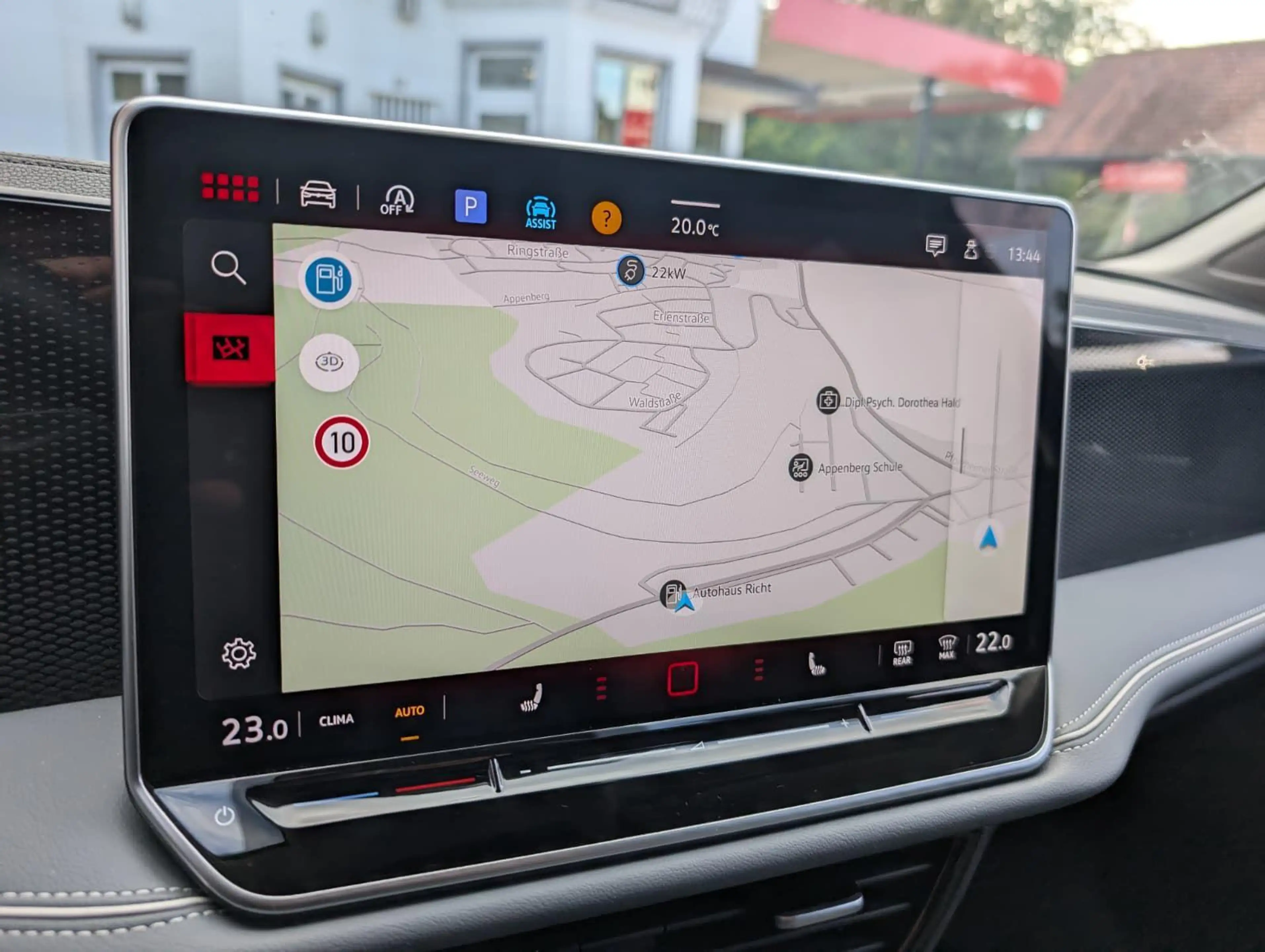 Volkswagen Passat Variant 1.5 eTSI Business Nav SHZ PDC LED — photo 9