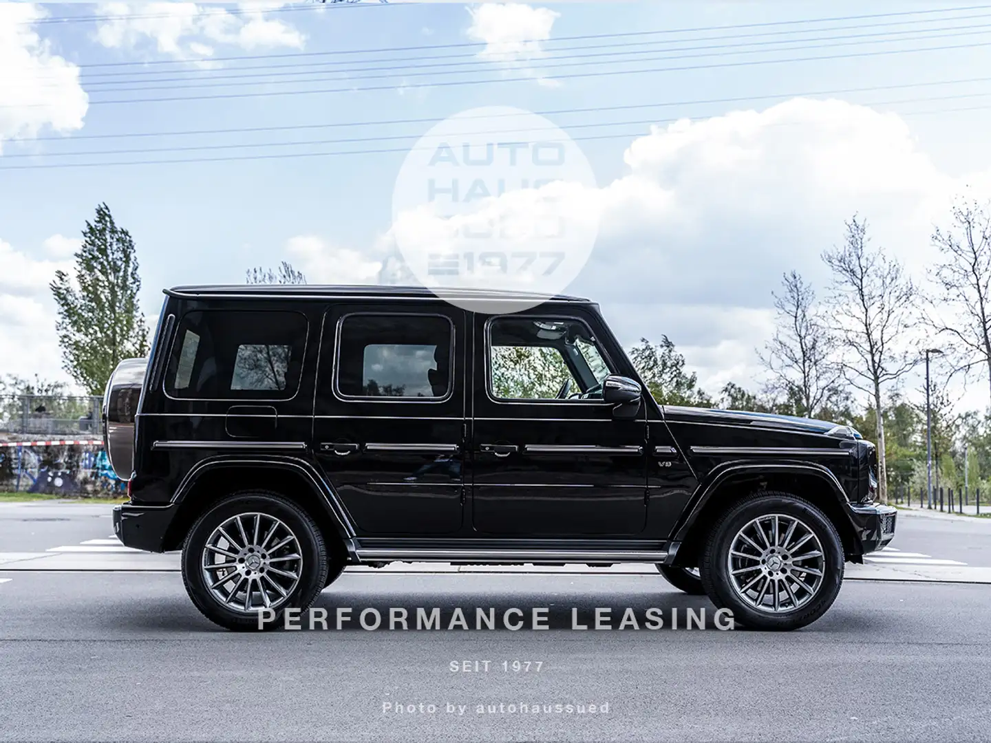 Mercedes-Benz G 500 *AMG-Line* *Night-Paket* *SOFORT VERFÜGBAR* Schwarz - 2
