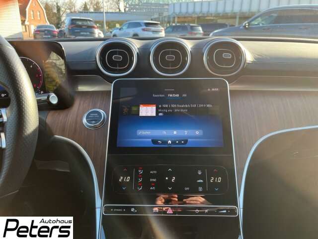 Mercedes-Benz C 220
