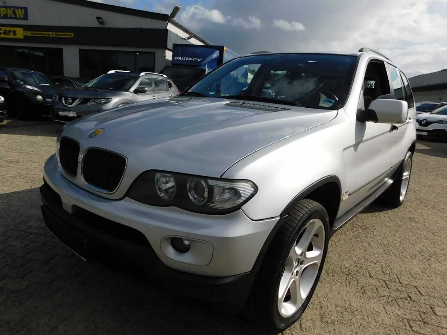 BMW X5 3.0 D Silber - 1
