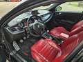 Alfa Romeo Giulietta 1.7 TBi Quadrifoglio Verde Zwart - thumbnail 2