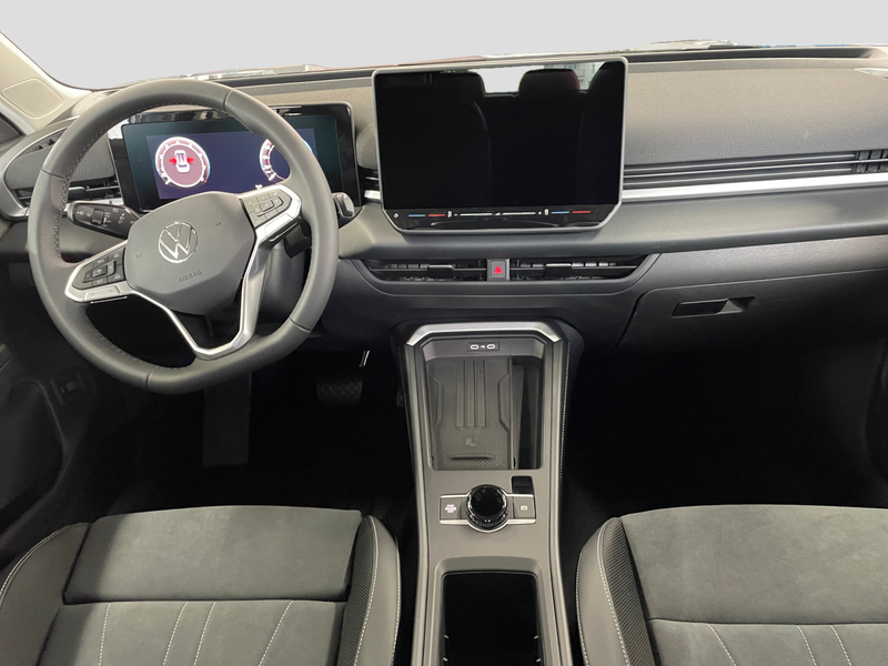 Volkswagen T-Roc Style 1.5 l eTSI OPF 110 kW (150 PS) DSG — photo 10