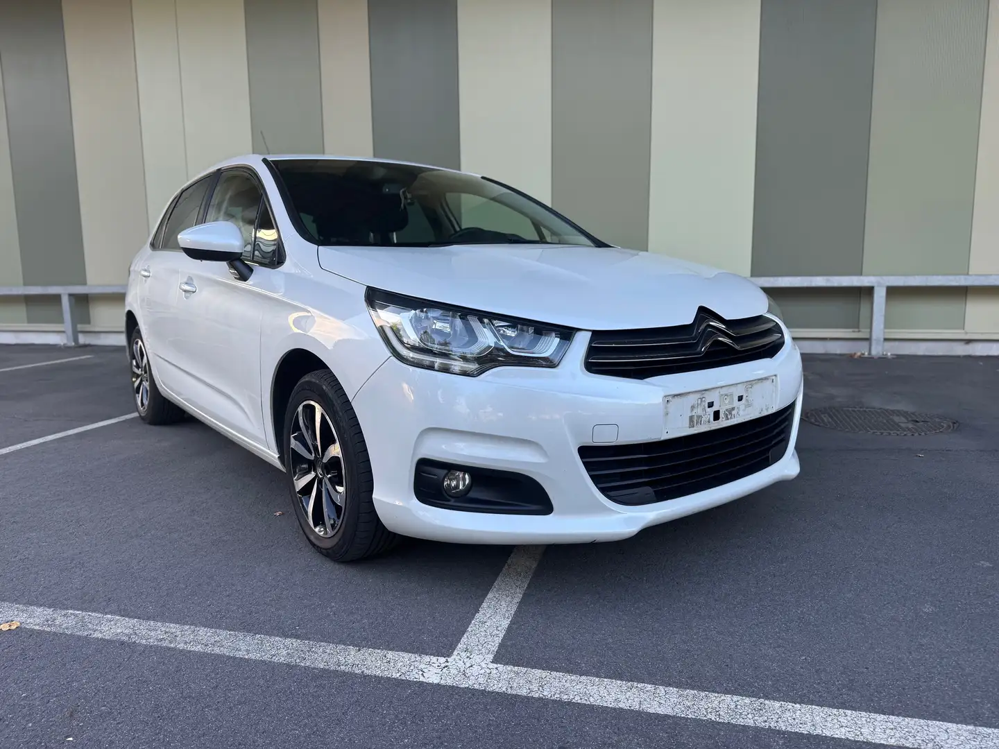 Citroen C4 C4 1.2 essence Business GPS 12 mois garentie Blanco - 1