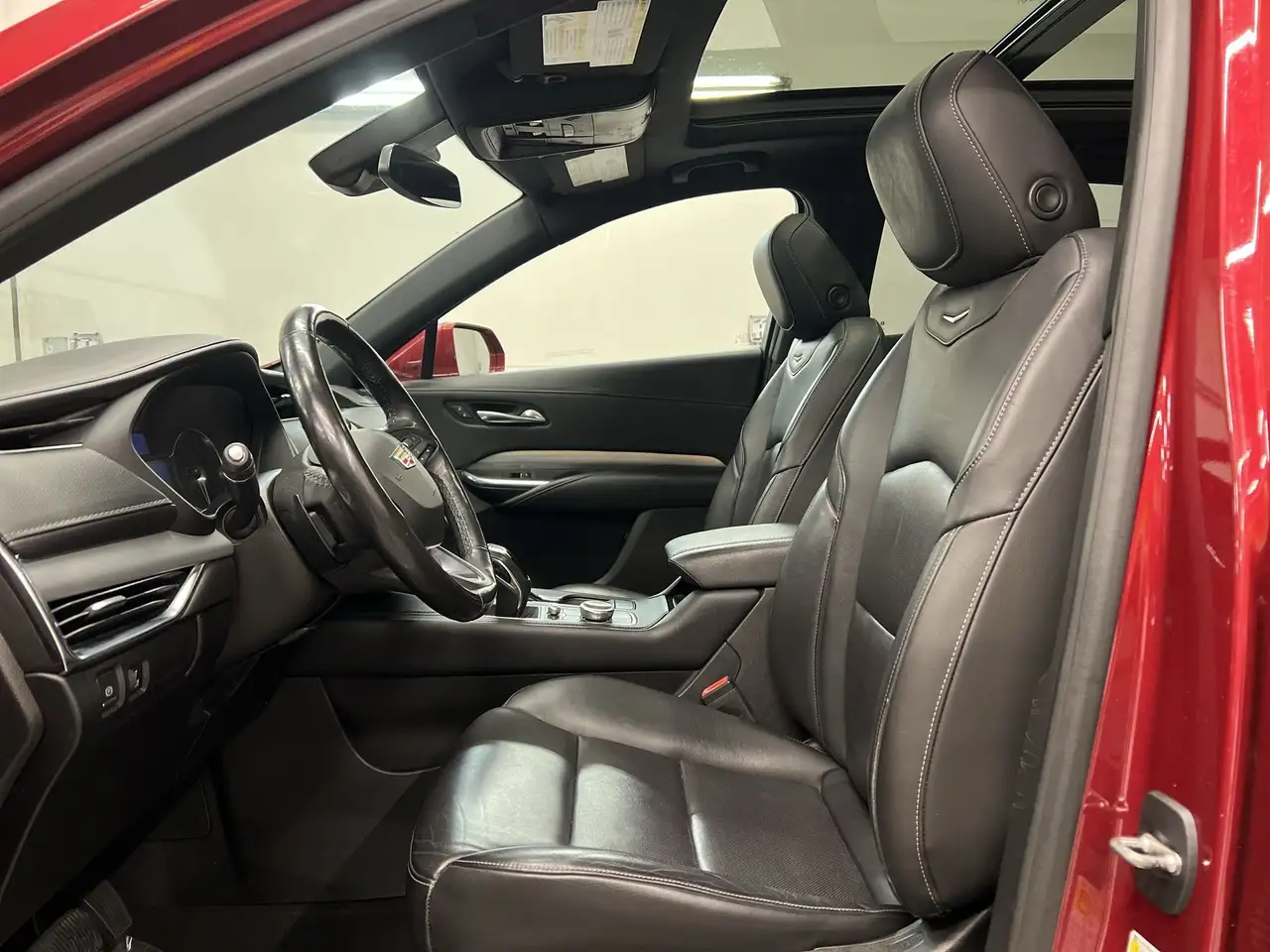 Cadillac XT4 снимка Cadillac XT4