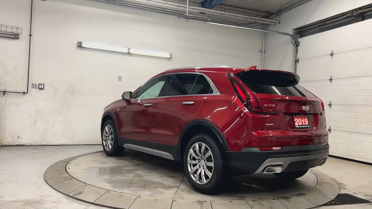 Cadillac XT4 снимка Cadillac XT4