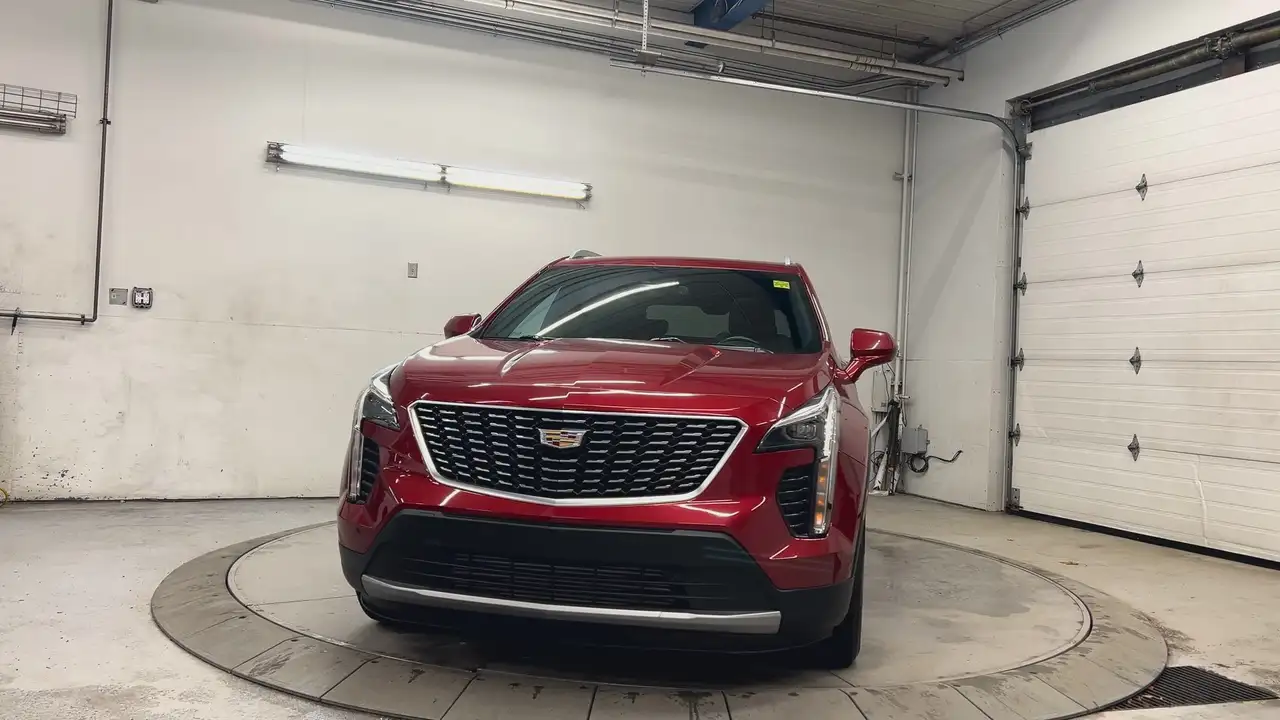 Cadillac XT4 снимка Cadillac XT4