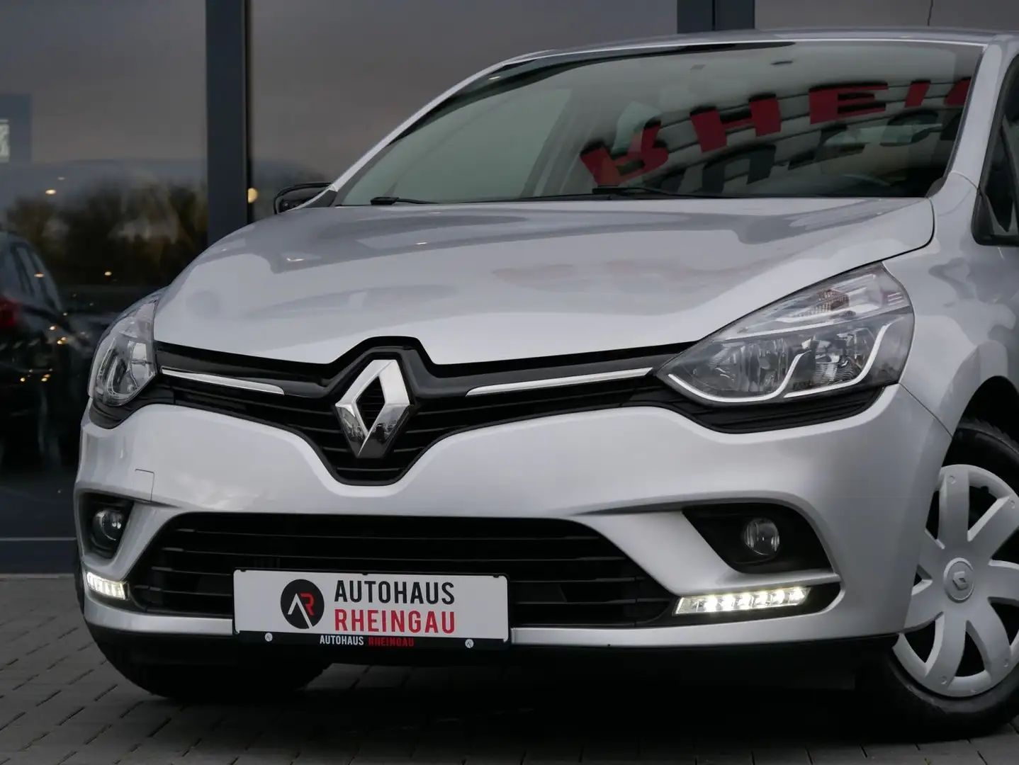 Renault Clio IV 0.9 TCe 90 Limited ENERGY Sitzhzg./TEMPO - 2