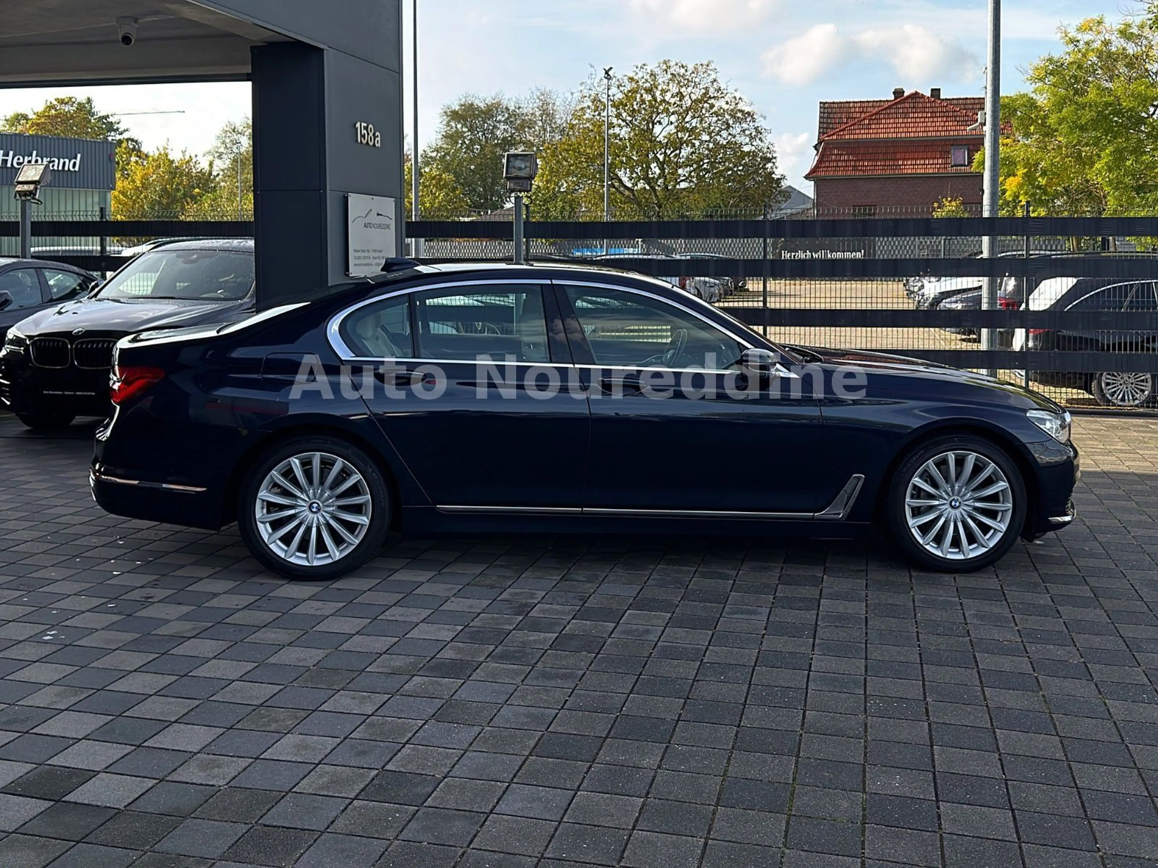 BMW 730 d Luft*Laser*Massage*Sitzbelüftung*Dach*MwSt. — photo 7