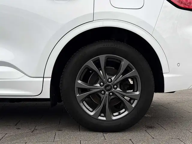 Ford Kuga view 9